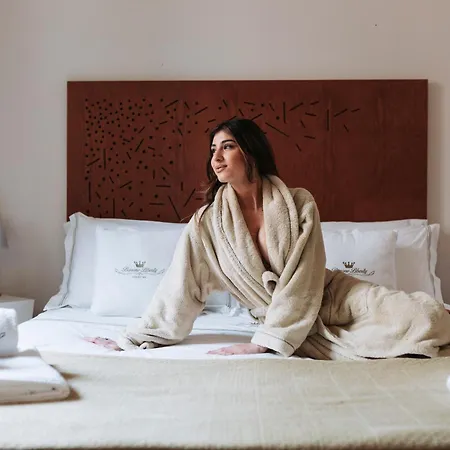 Barone Liberty Boutique & 住宿加早餐酒店 4*